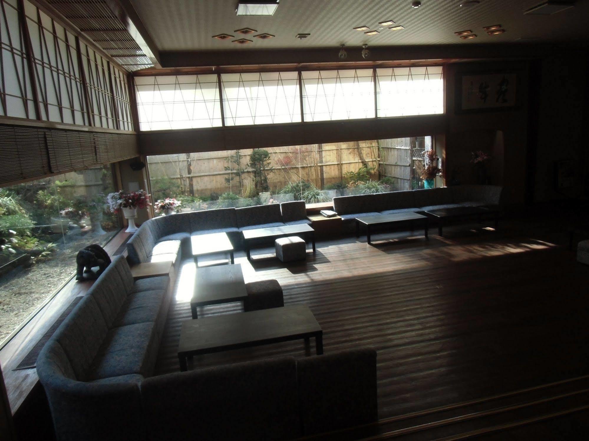 Hotel Housei Yamanouchi  Buitenkant foto